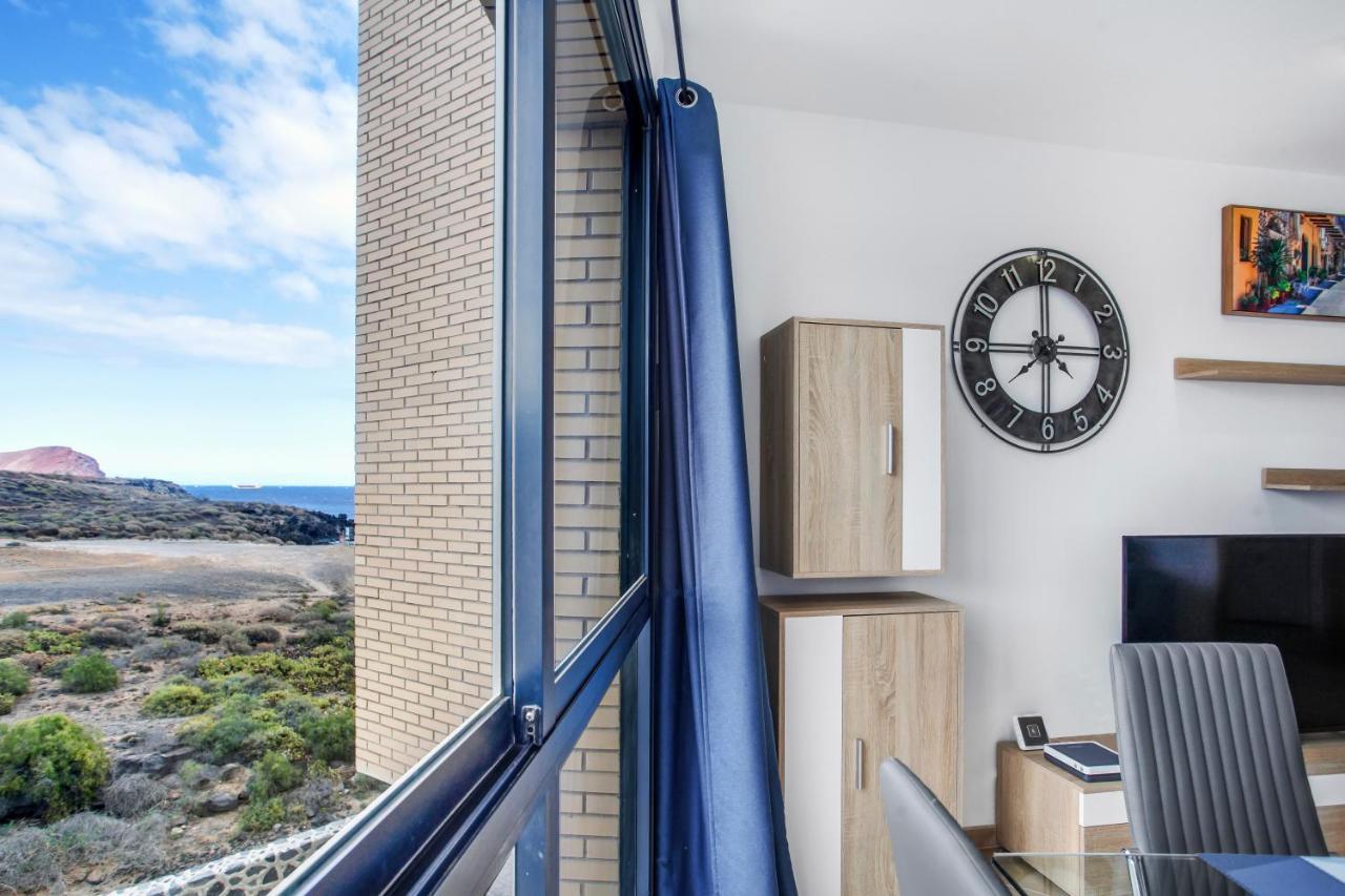 Ocean Blue, Next To The Ocean, Fast Wi-Fi Apartment Los Abrigos Bagian luar foto