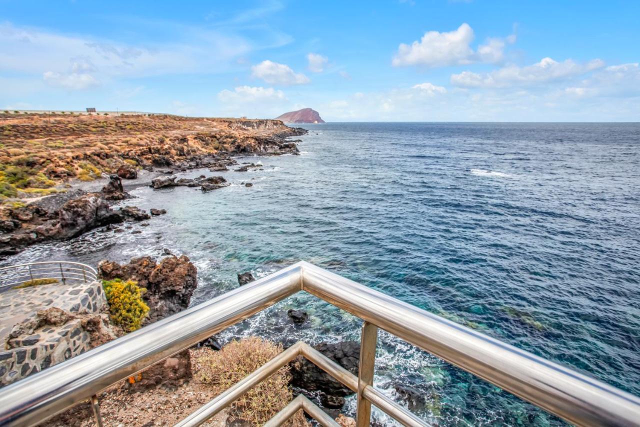 Ocean Blue, Next To The Ocean, Fast Wi-Fi Apartment Los Abrigos Bagian luar foto