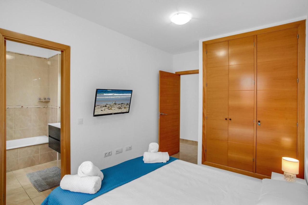 Ocean Blue, Next To The Ocean, Fast Wi-Fi Apartment Los Abrigos Bagian luar foto