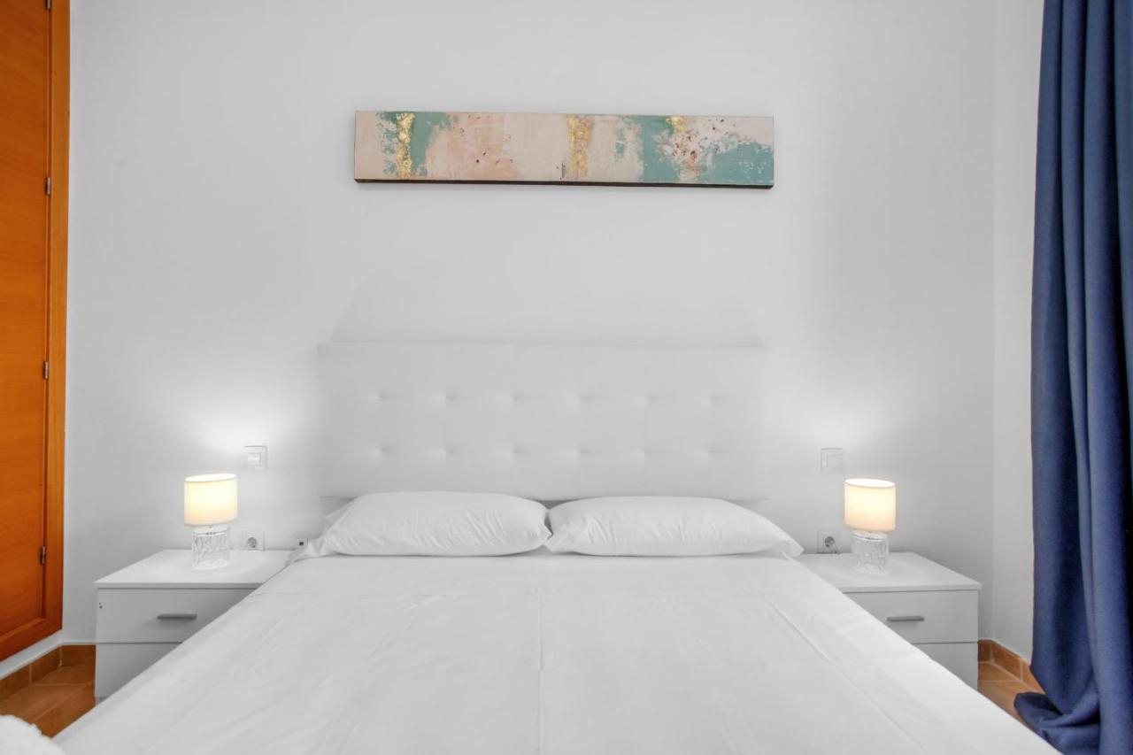 Ocean Blue, Next To The Ocean, Fast Wi-Fi Apartment Los Abrigos Bagian luar foto